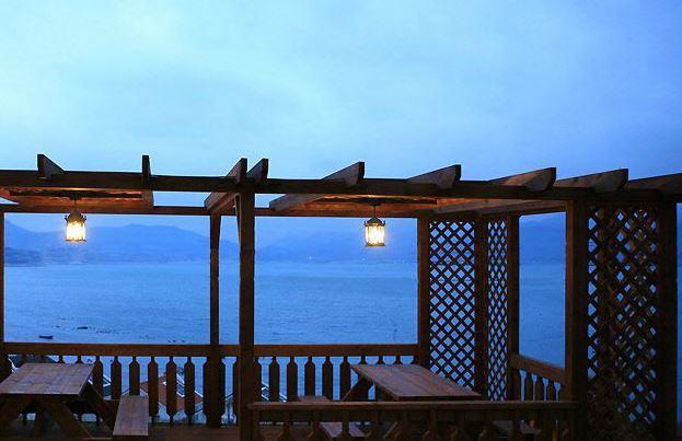 Rainbow Hill Pension Namhae Εξωτερικό φωτογραφία
